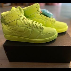 Billie Eilish Air Jordan 1 KO